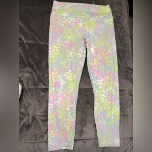 Fabletics- Floral Print Workout/Sport leggings - Size (XL)